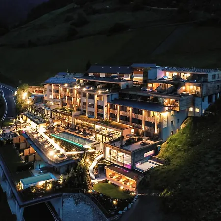 Gerstl Alpine Retreat Szálloda 4*