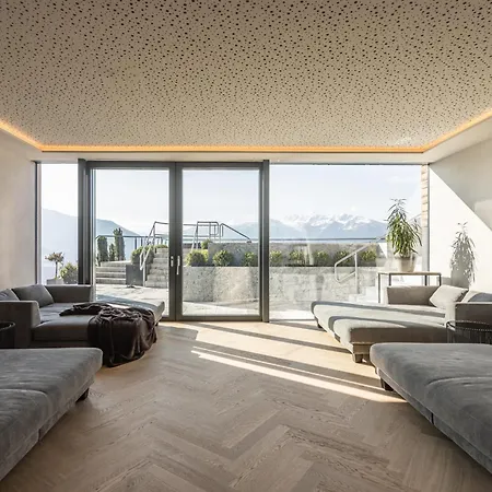 Gerstl Alpine Retreat Hotel 4*