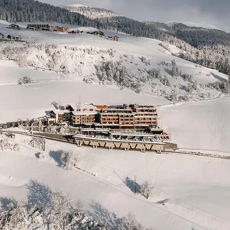 Gerstl Alpine Retreat